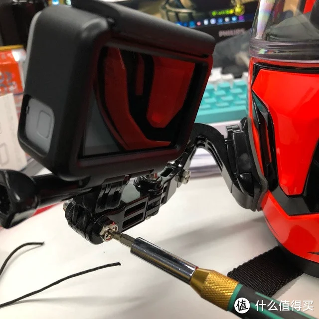 超详细！头盔上安装GoPro组件！