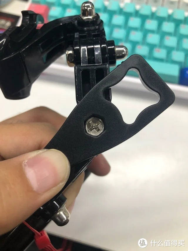 超详细！头盔上安装GoPro组件！