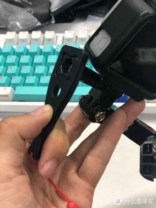 超详细！头盔上安装GoPro组件！