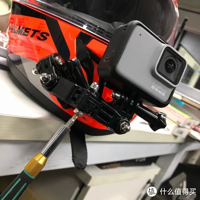 超详细！头盔上安装GoPro组件！